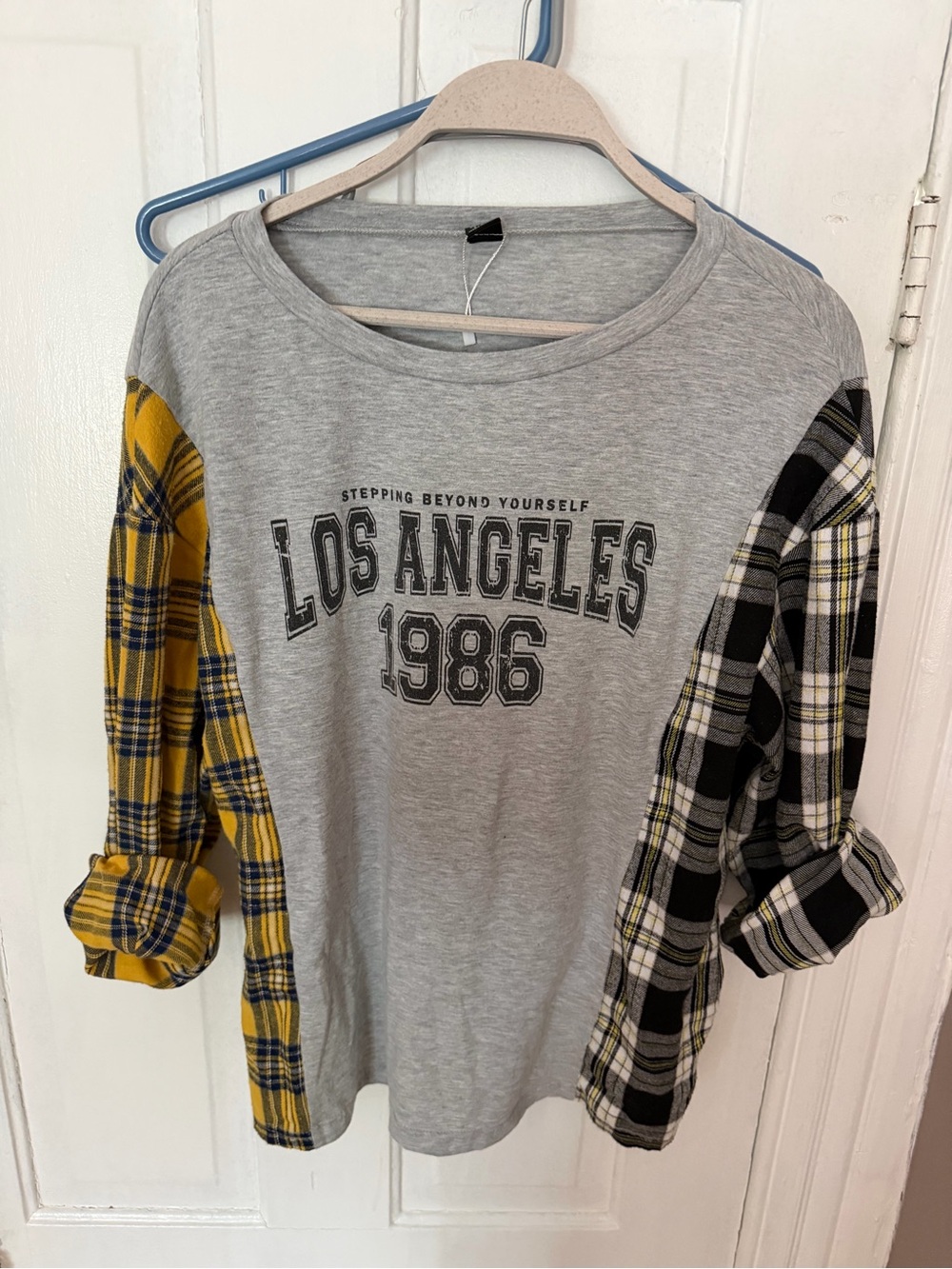 Los Angeles 1986 Grey tshirt with Plaid Sleeves